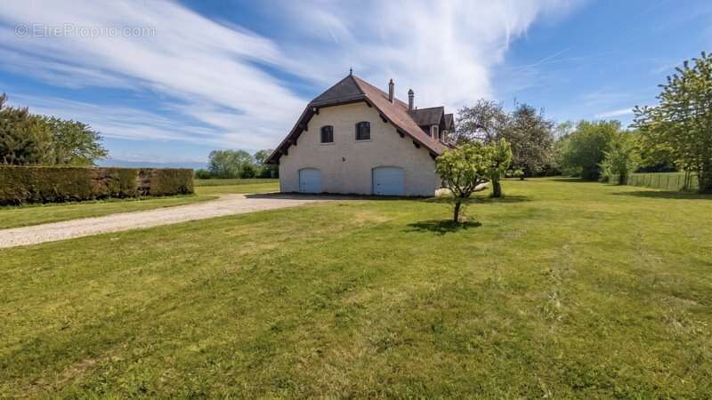 Maison à LES ABRETS