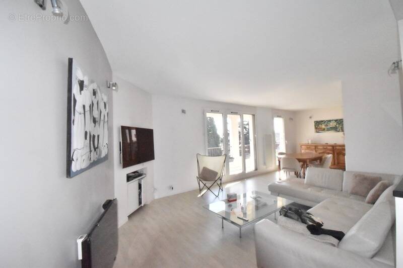 Appartement à VIRY-CHATILLON
