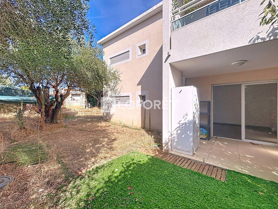 Appartement à SAINT-LAURENT-DU-VAR