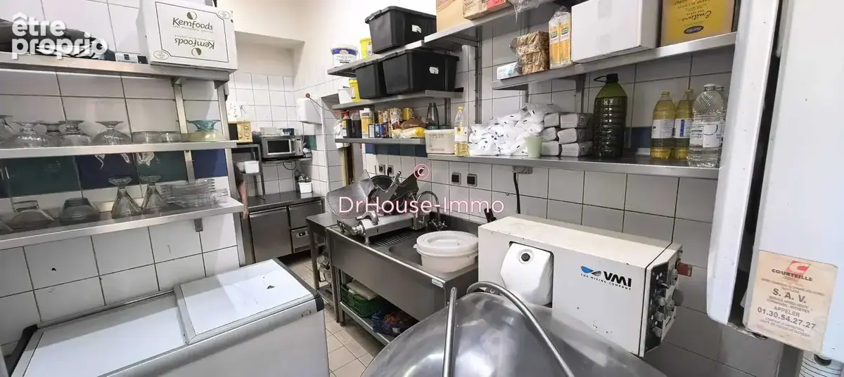 Commerce 212 m² à vendre à Maurepas (78310) - photo 18