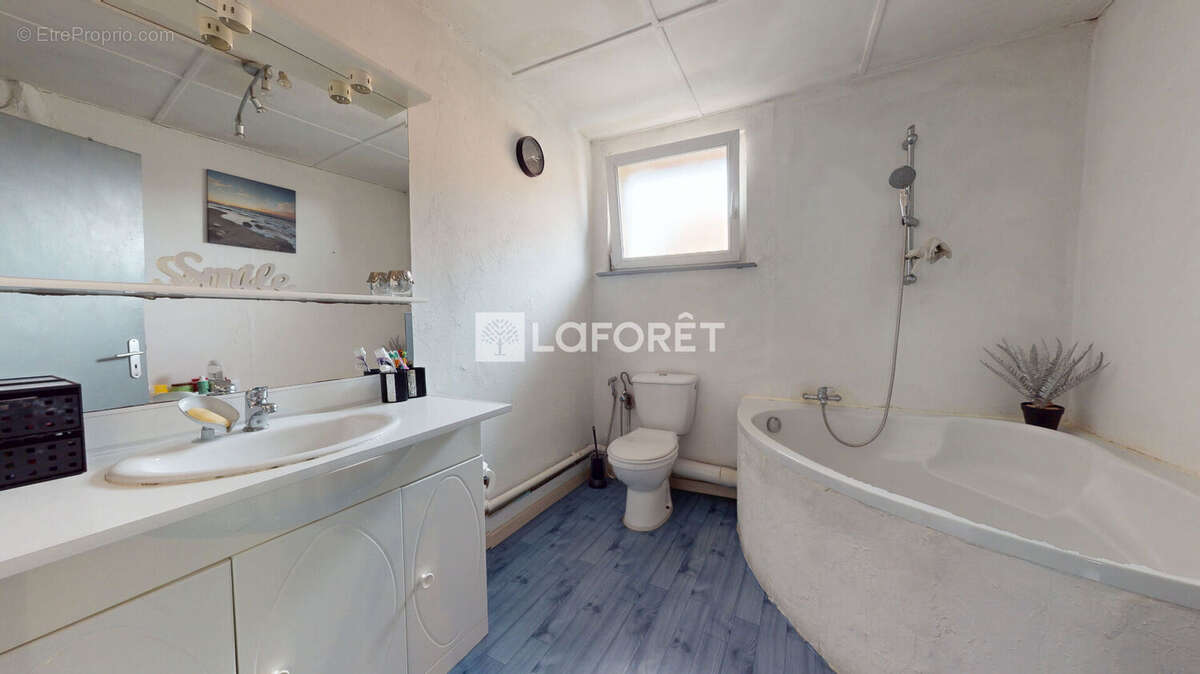 Maison à NIEDERMODERN