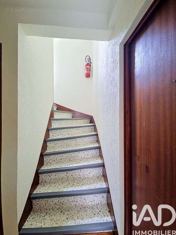 Photo 8 - Appartement à FOLLAINVILLE-DENNEMONT
