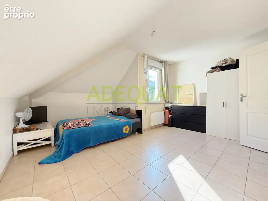 La tour du pin / hyper centre ville / appartement t2 / terrasse / cellier… - photo 7