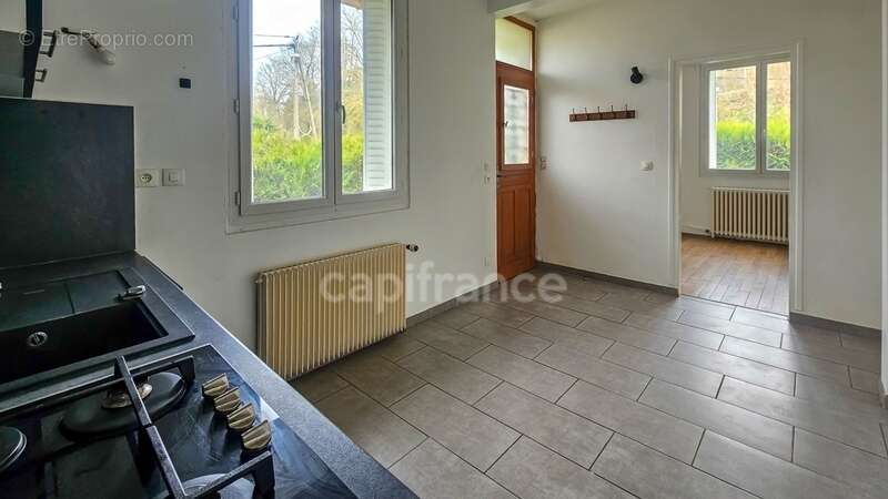 Appartement à SACLAS