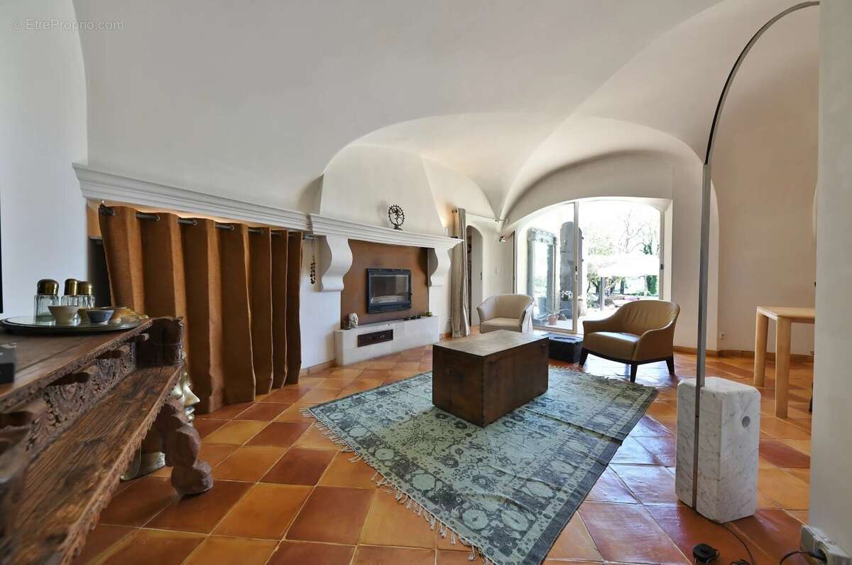 Maison à UZES