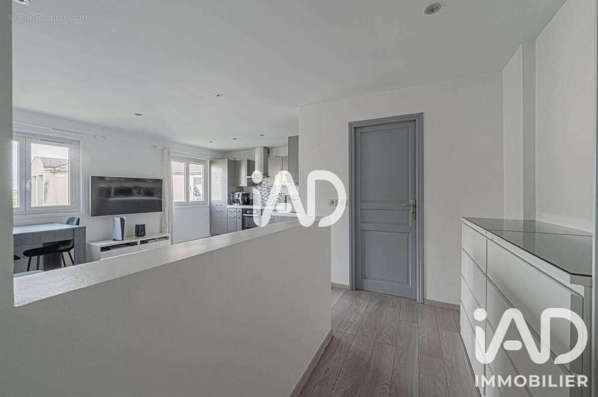 Appartement 43 m² à Aulnay-Sous-Bois  - photo 6