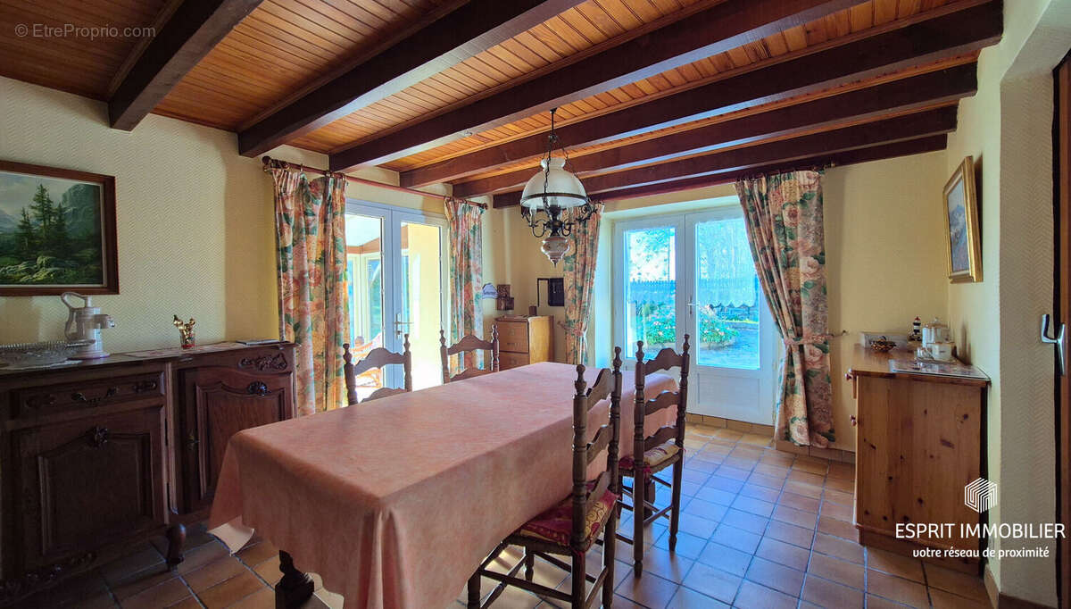 Maison à NEVEZ