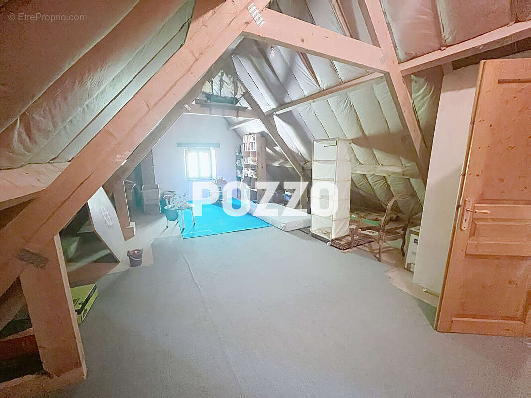 Maison en pierre proche mer,  165 m² , Dépendances , Gros potentiel ! - photo 12