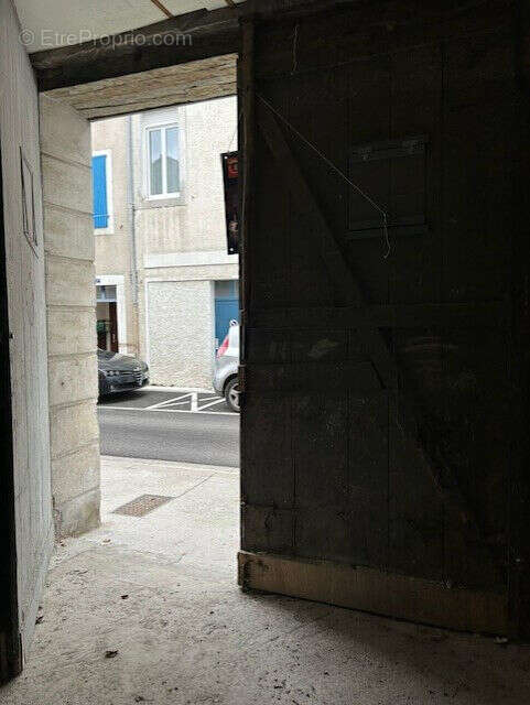 Parking 46 m² à Nay  - photo 4