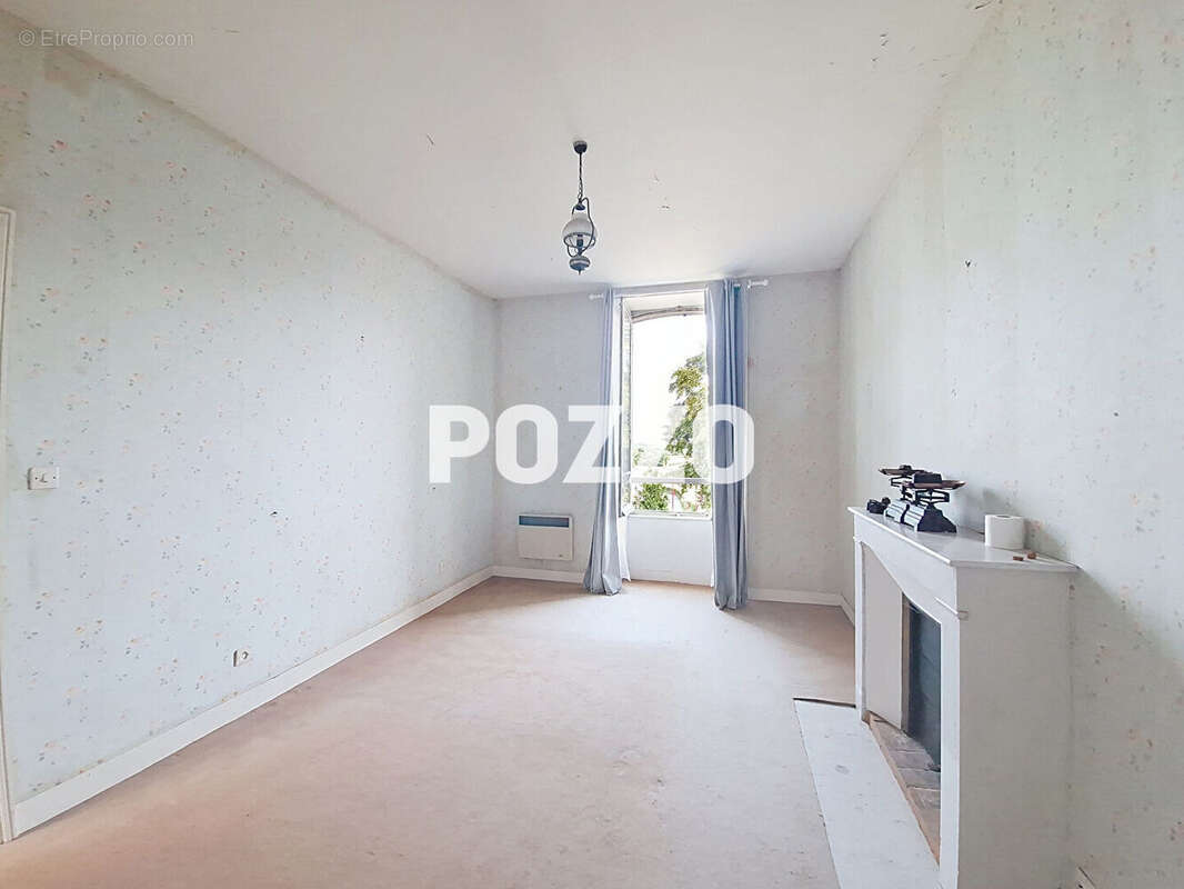 Maison à VILLERS-BOCAGE