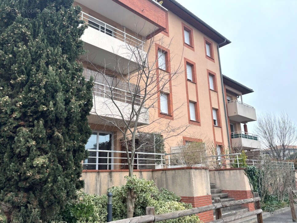 TOULOUSE   CROIX DAURADE / CHEMIN NICOL T2 loué avec terrasse, parking   Idéal investisseur - photo 7