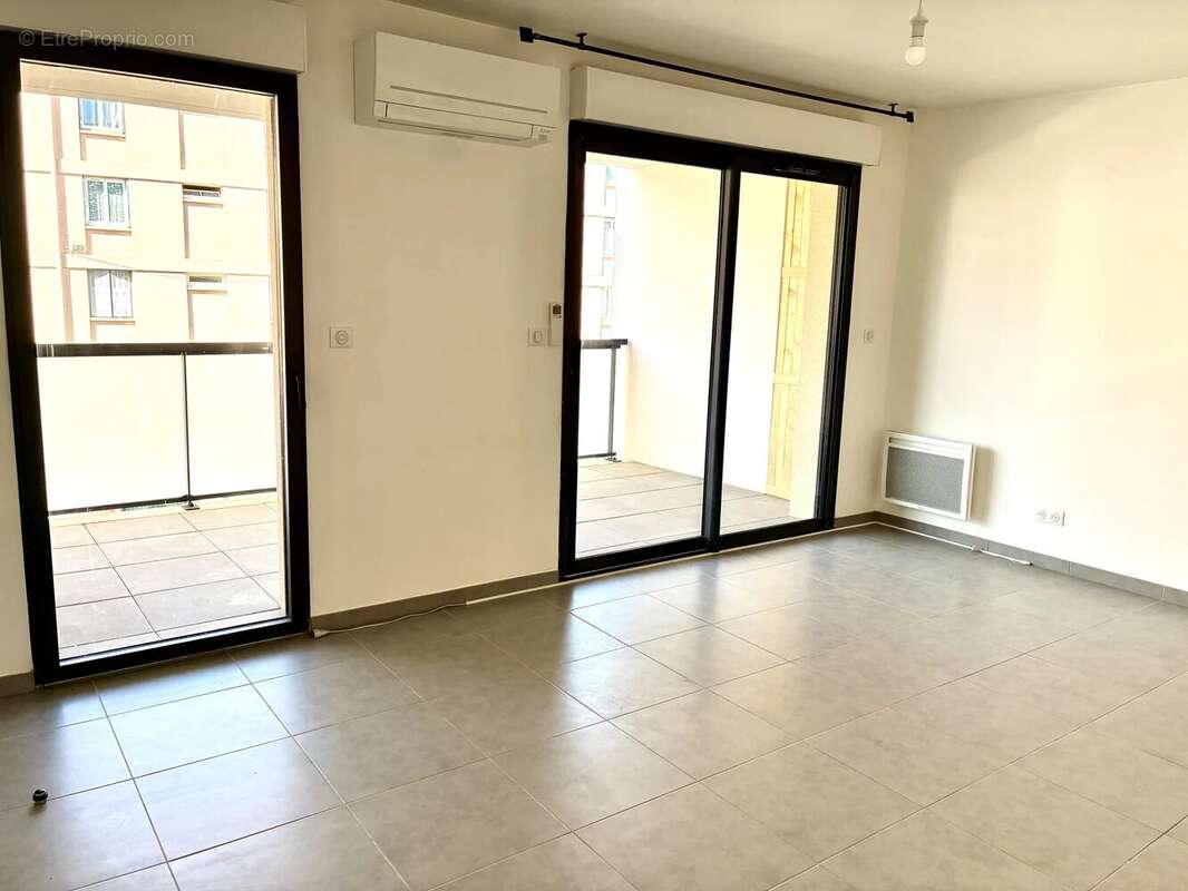 Appartement à PERTUIS