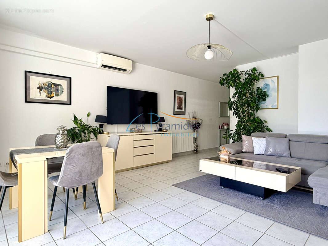 Appartement à LA GRANDE-MOTTE