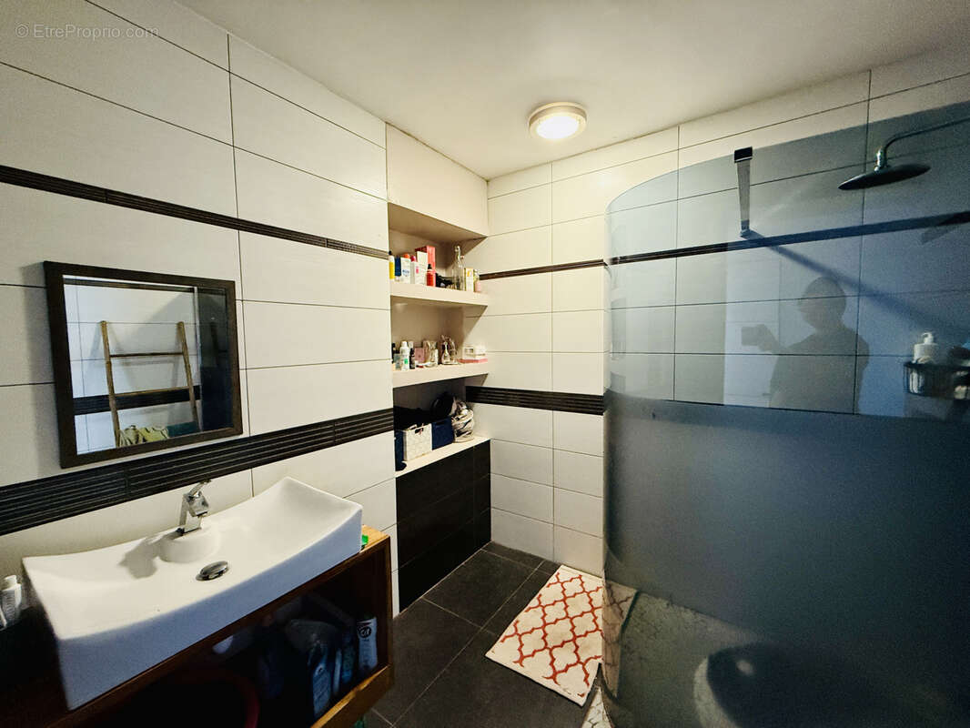 Maison à PETITE-ILE