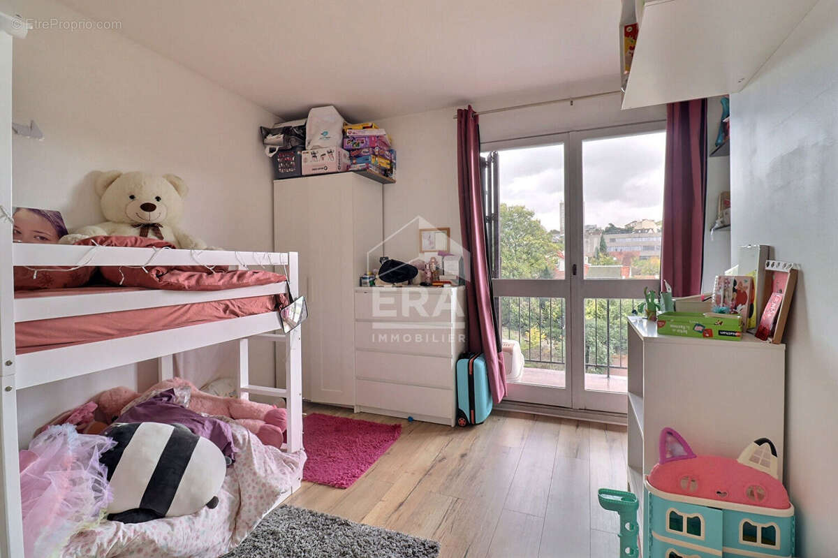 Appartement à RUEIL-MALMAISON