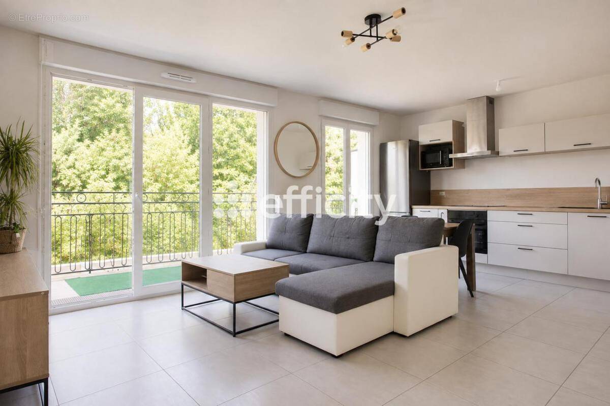 Appartement à CHELLES