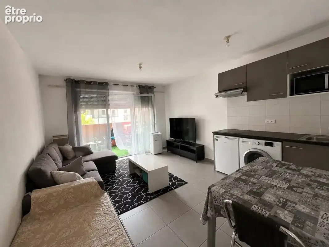 Studio avec terrasse et place de parking - photo 4