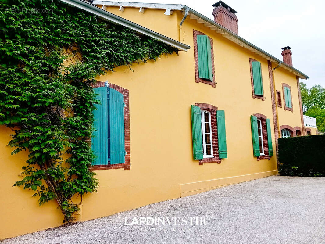 Maison à AIRE-SUR-L'ADOUR