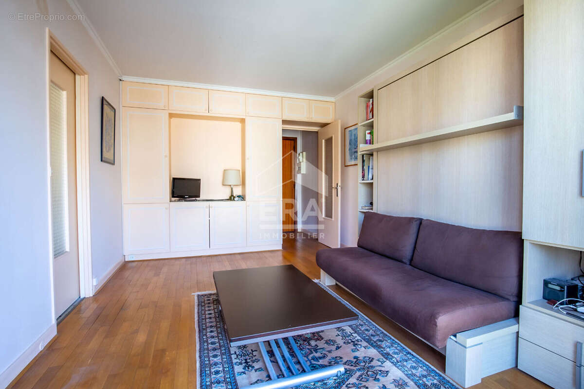 Appartement à PARIS-12E