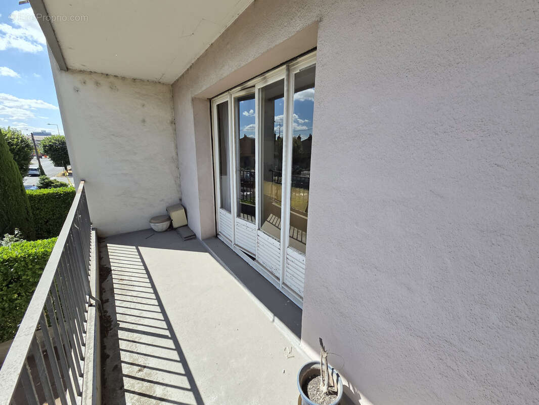 Appartement à MOULINS