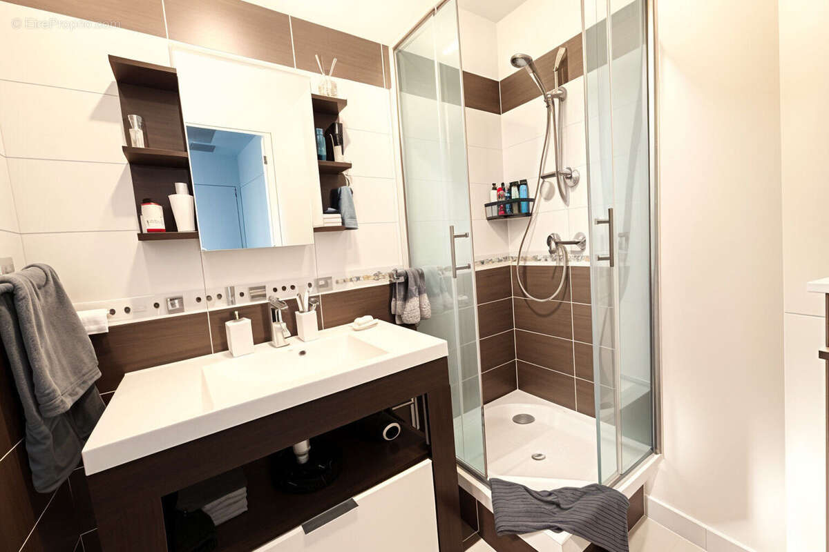 Appartement à BAILLY-ROMAINVILLIERS