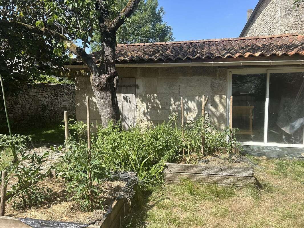 IMG4669 - Maison à SAINT-MAXIRE