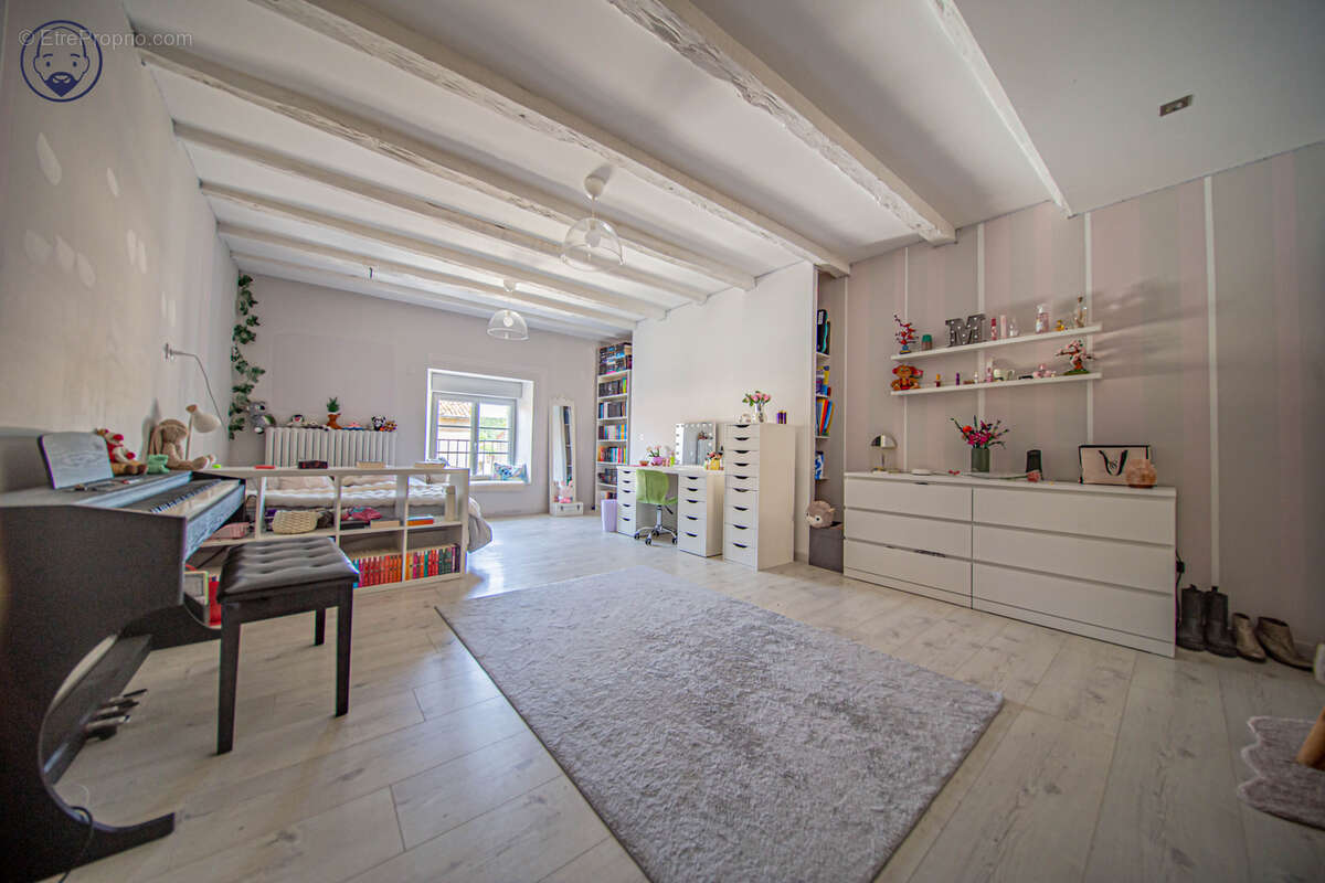 Maison à COMMERCY
