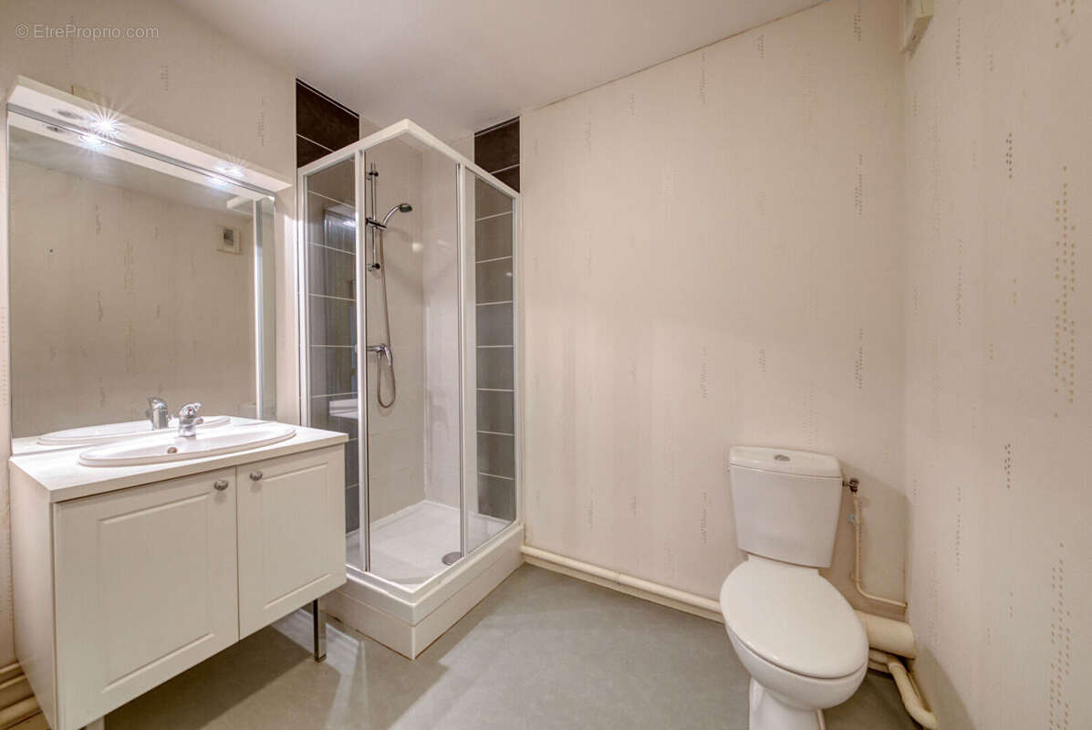 Appartement T2 - Bourg-l'Évêque / Anatole France / Nord Saint-Martin - photo 12