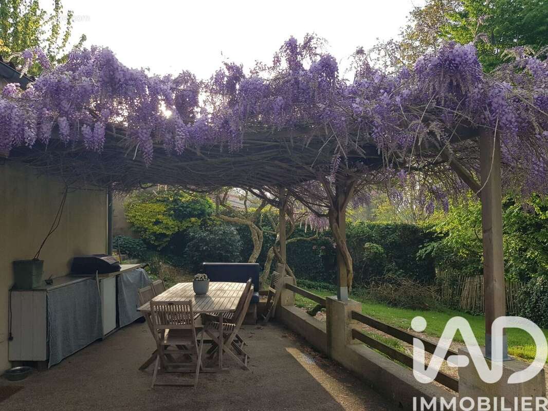 Photo 2 - Maison à BEAUREPAIRE