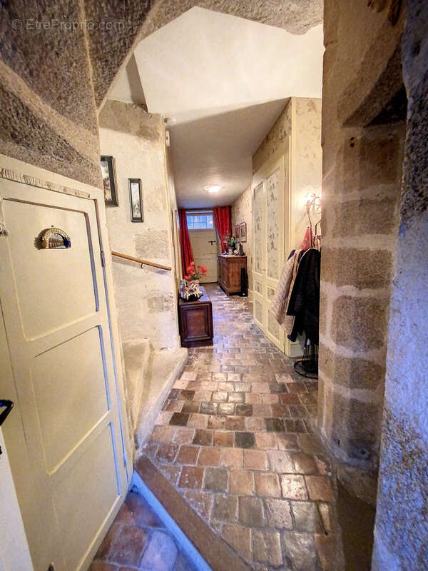 Maison à SAINT-BENOIT-DU-SAULT