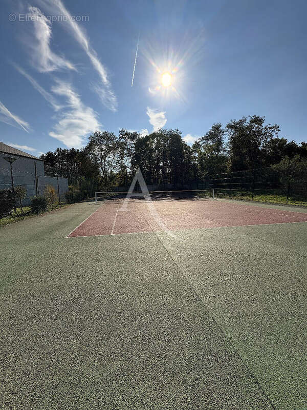 Maison à FLEURY-LES-AUBRAIS