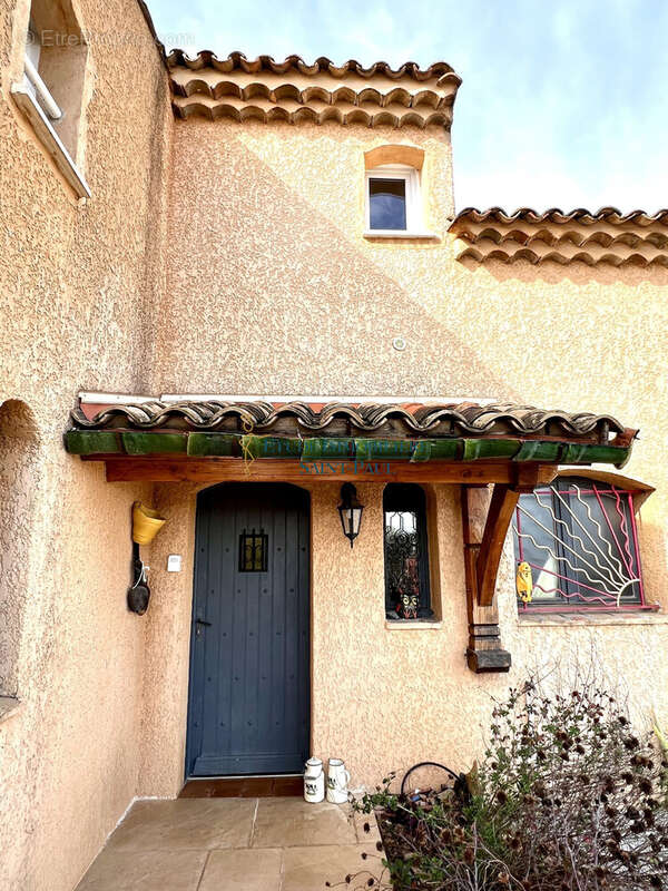 Maison à SAINT-JEAN-DE-FOS