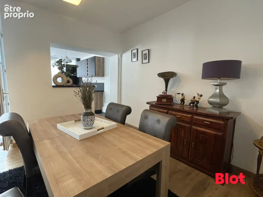 Maison 137 m² à Saint-Nazaire  - photo 4