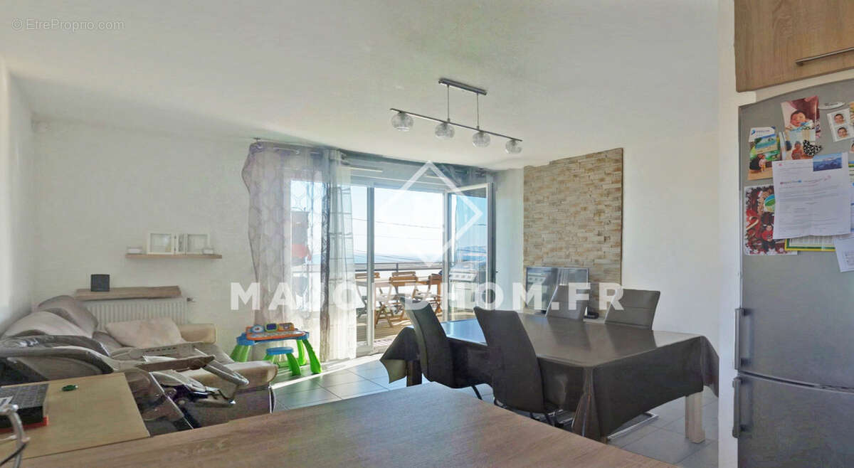 Appartement à MARSEILLE-16E