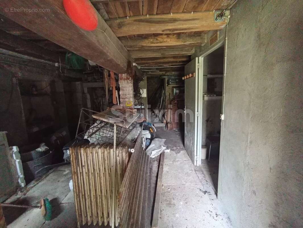 Appartement à BIERRY-LES-BELLES-FONTAINES