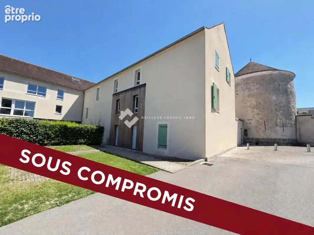 Appartement à SURVILLIERS