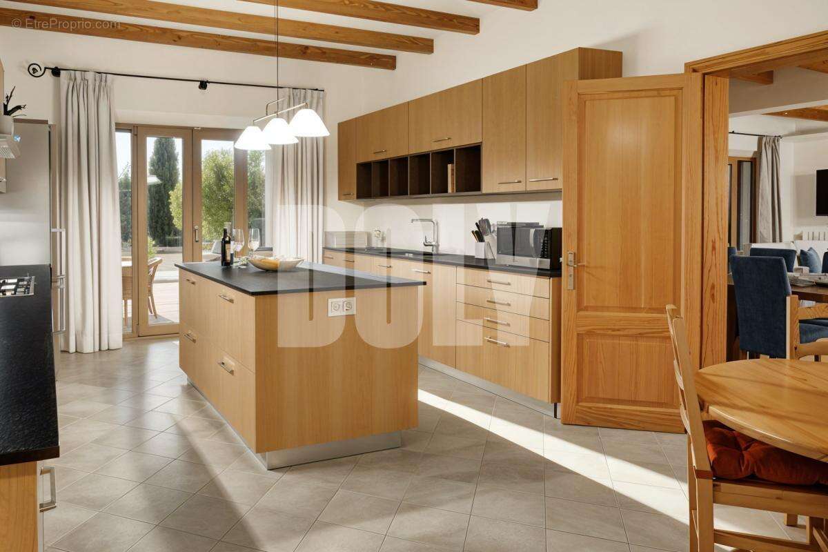 Maison à AURIBEAU-SUR-SIAGNE