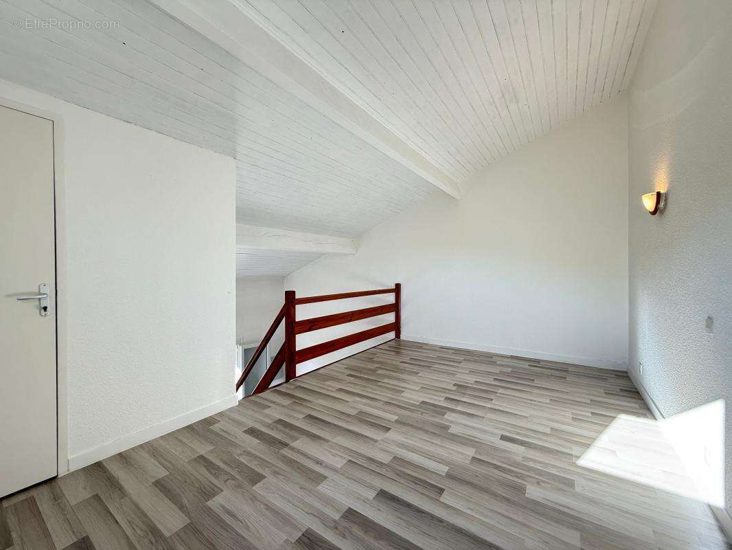 Maison à VAUX-SUR-MER