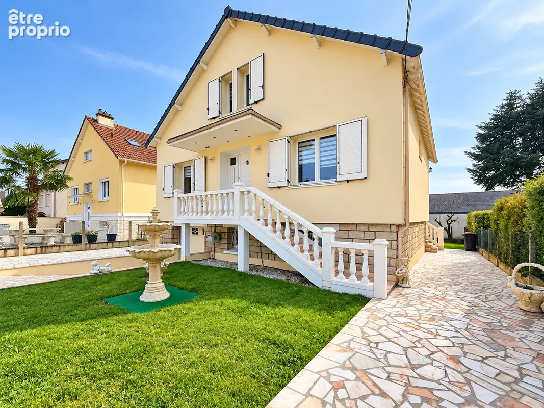 Maison à MORANGIS