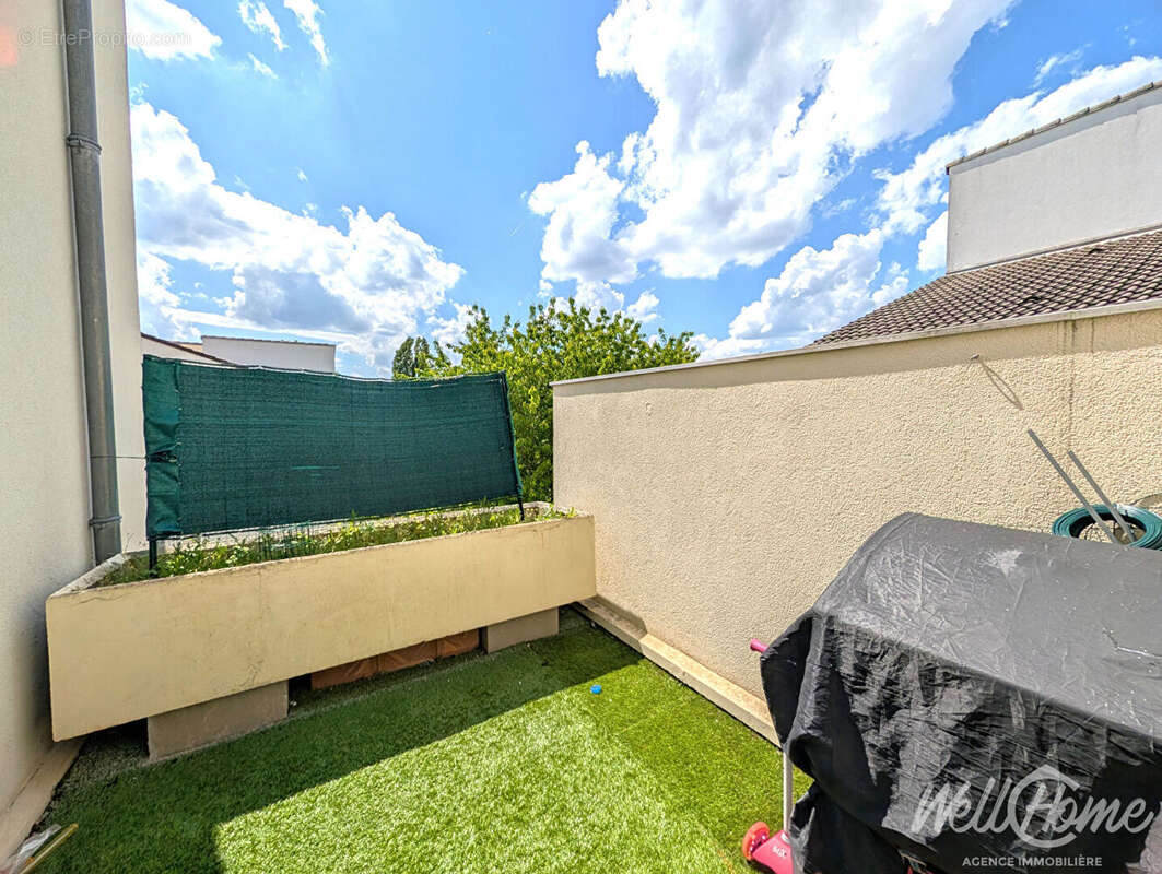 Appartement à ERAGNY