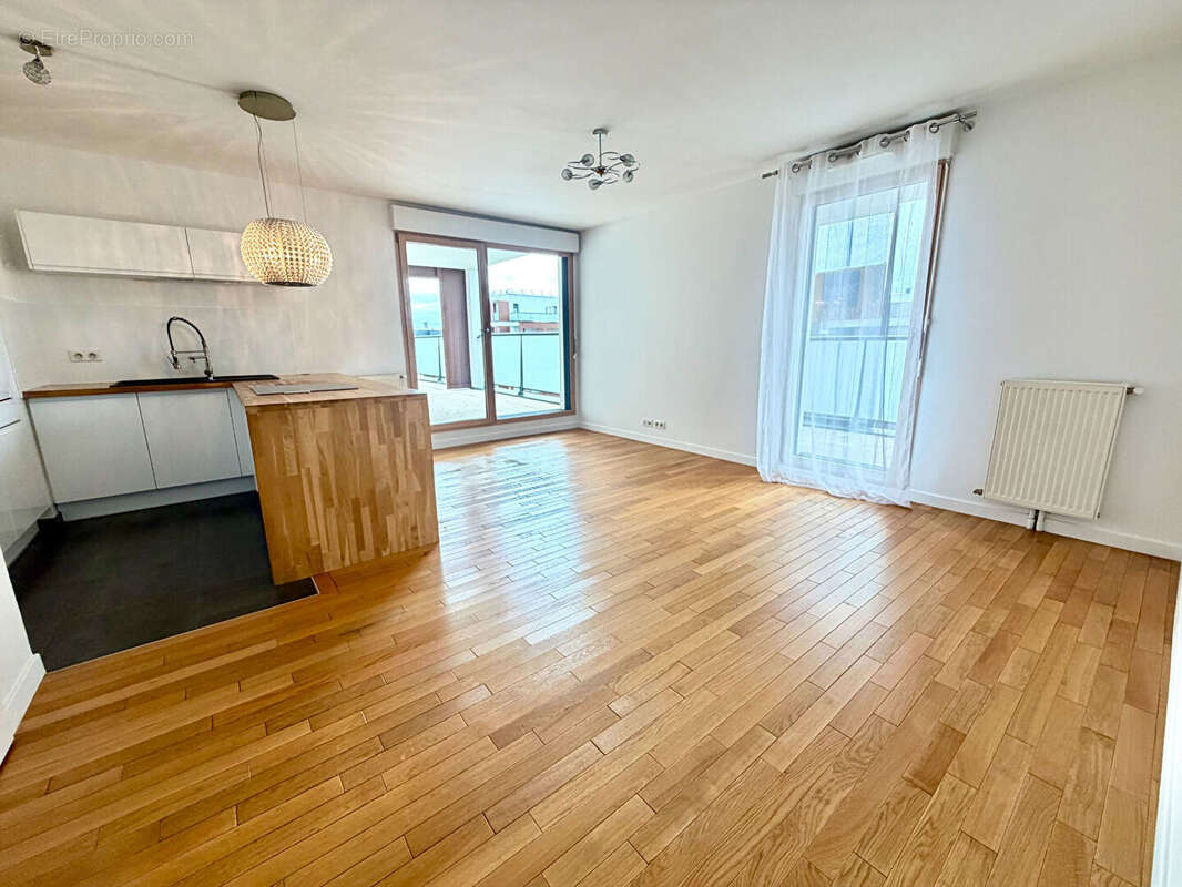 Appartement Colombes 4 pièces 76.21 m2 - photo 2