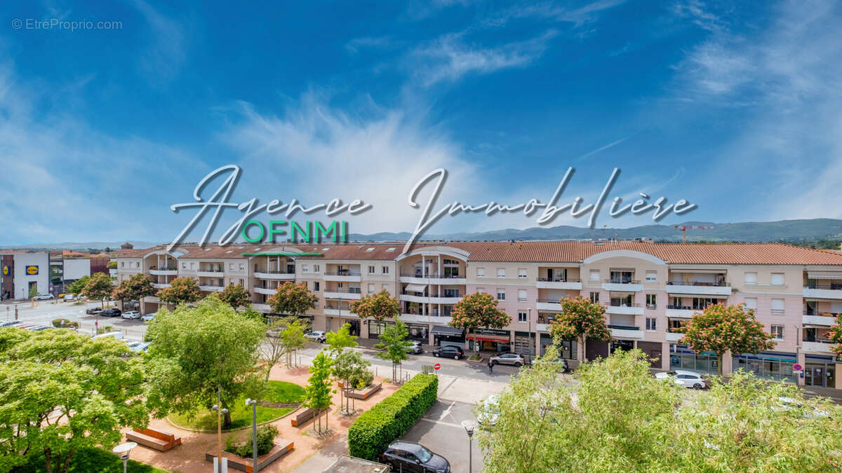 Appartement à CRAPONNE