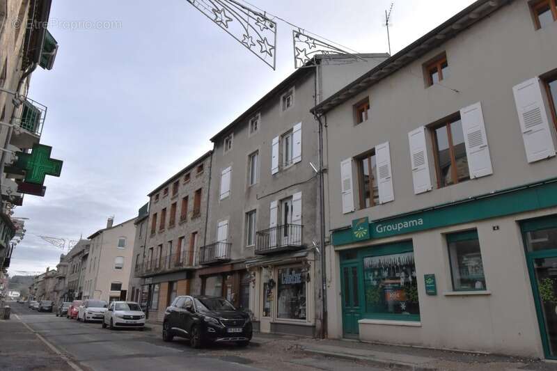 Appartement à TENCE