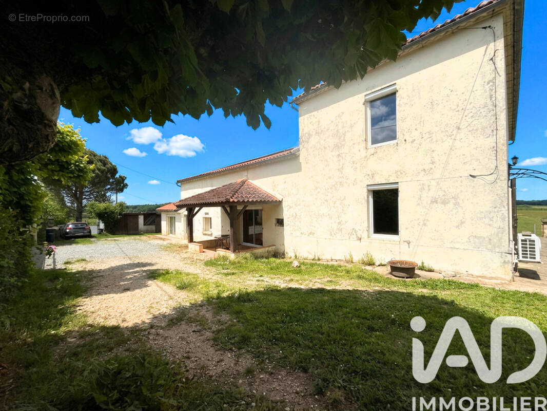 Photo 1 - Maison à SAUVETERRE-DE-GUYENNE