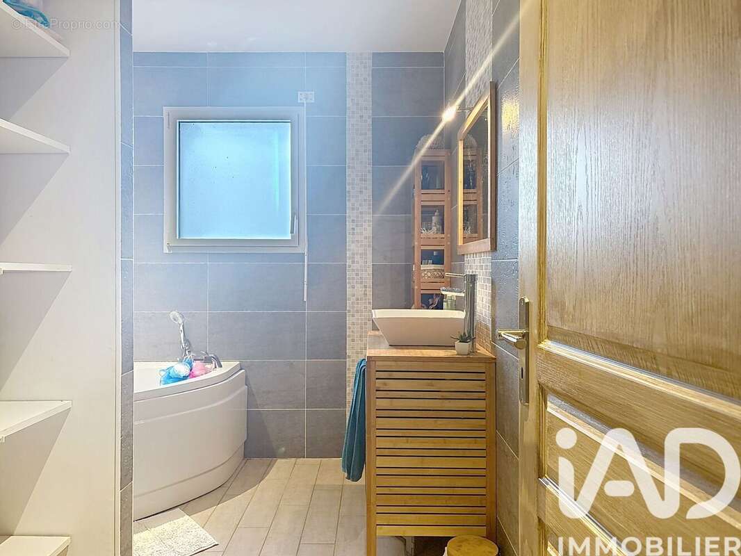 Photo 5 - Maison à CHAMP-SUR-LAYON