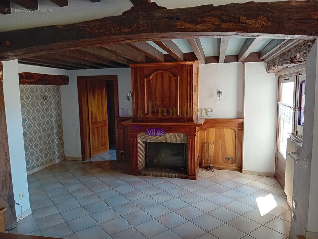 Maison à MESSERY