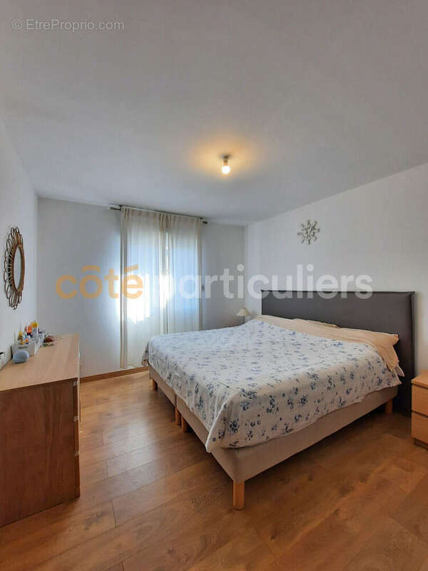 Maison de plain-pied de147 m² - 6 pièces - Crissey - photo 10