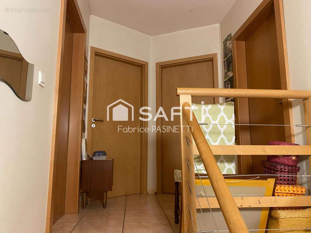 Photo 4 - Appartement à MERCY-LE-BAS