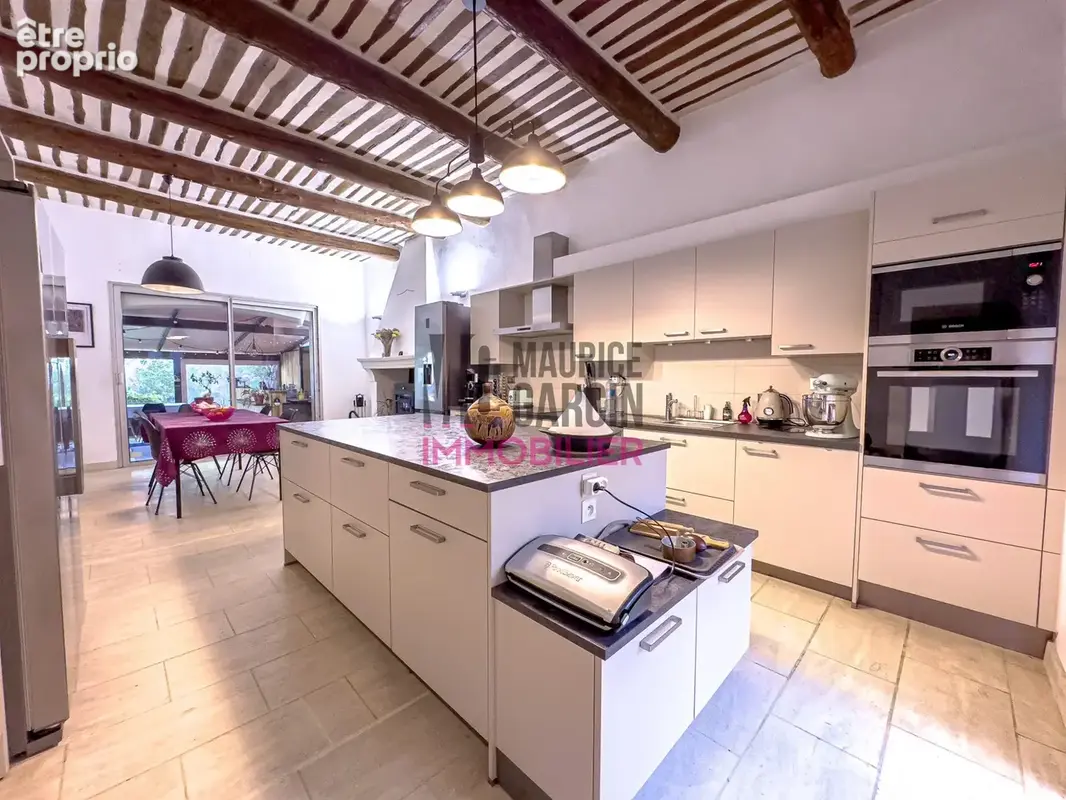 Maison 8 pièces 280 m² à vendre à Carpentras (84200) - photo 7