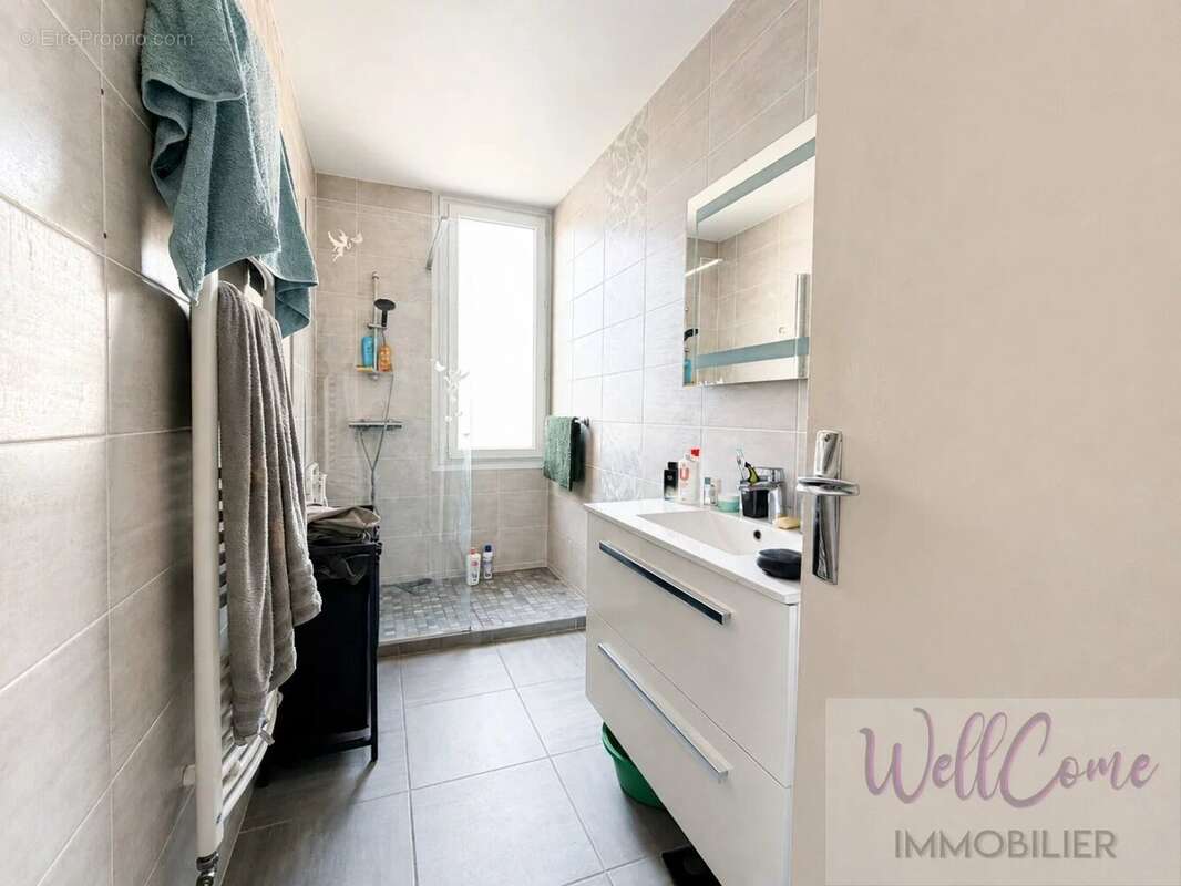 Appartement à AIX-LES-BAINS